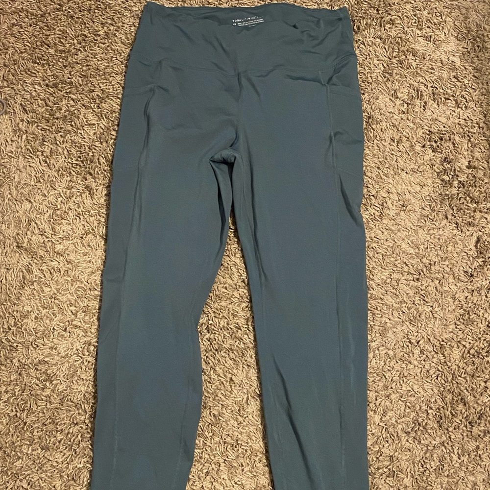 Workout legging with pockets
